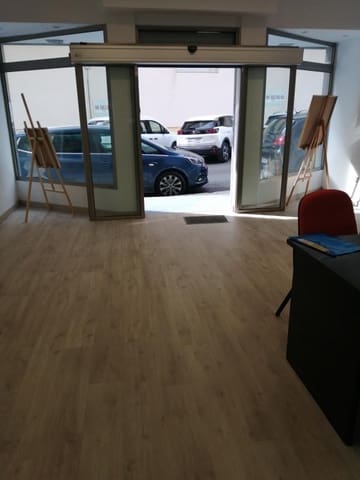 Kommersiell til salgs i Pueblo, Calpe / Calp - € 185 000 (Ref: 8727802)