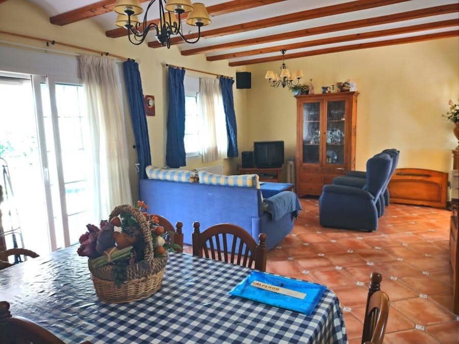 6 sypialnia Willa na sprzedaż w Calpe / Calp z basenem garażem - 990 000 € (Ref: 9014601)