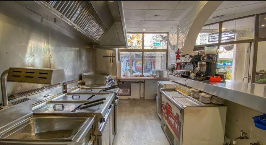 Comercial para venda em Calpe / Calp - 185 000 € (Ref: 9151822)