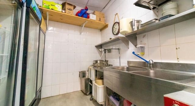 Comercial para venda em Pueblo, Calpe / Calp - 185 000 € (Ref: 9151822)