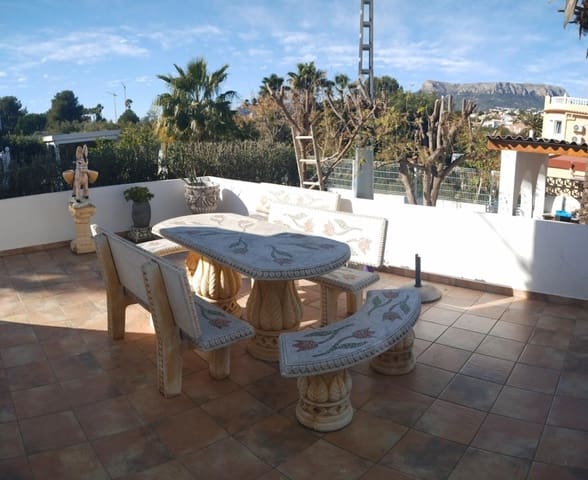 3 soverom Villa til leie i Cometa - Carrió, Calpe / Calp med garasje - € 1 500 (Ref: 9796915)