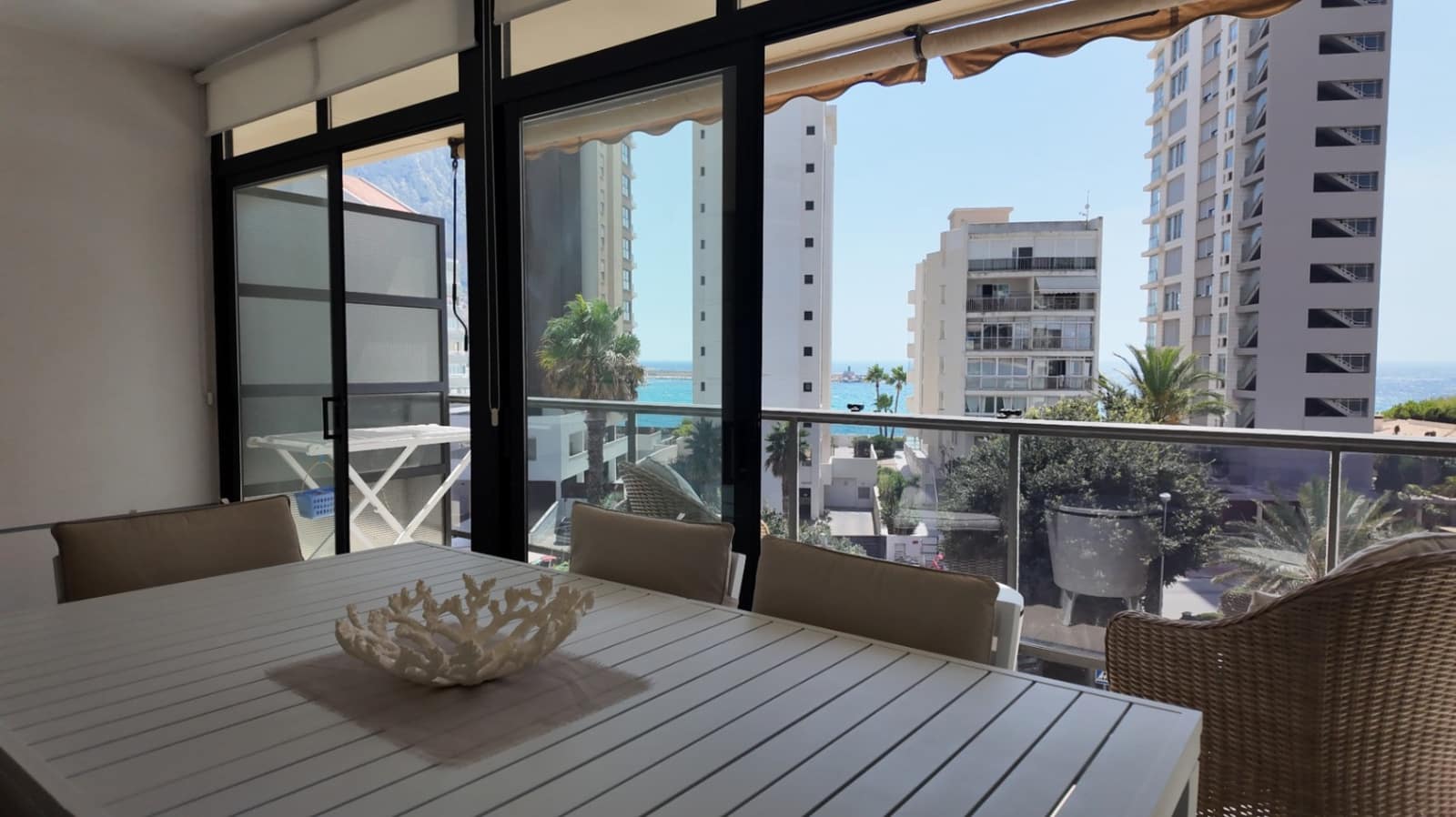 2 makuuhuone Huoneisto myytävänä paikassa Calpe / Calp mukana uima-altaan 
autotalli - 445 000 € (Ref: 10054355)