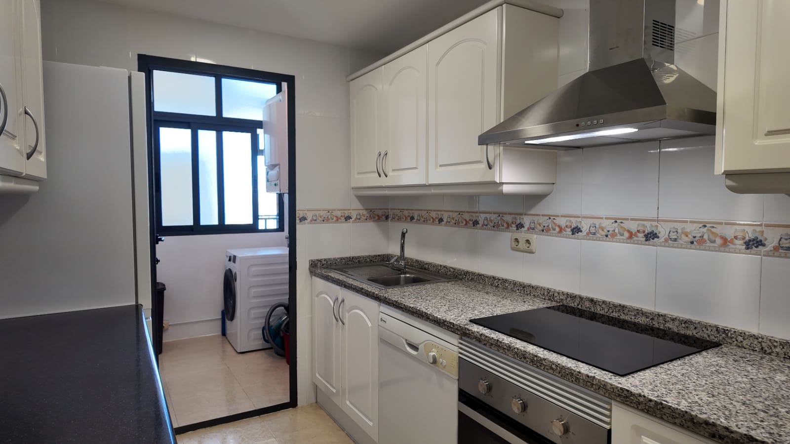 2 makuuhuone Huoneisto myytävänä paikassa Calpe / Calp mukana uima-altaan 
autotalli - 445 000 € (Ref: 10054355)
