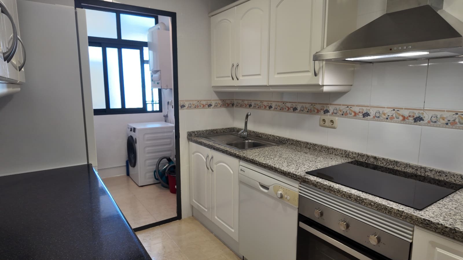 2 makuuhuone Huoneisto myytävänä paikassa Calpe / Calp mukana uima-altaan 
autotalli - 445 000 € (Ref: 10054355)