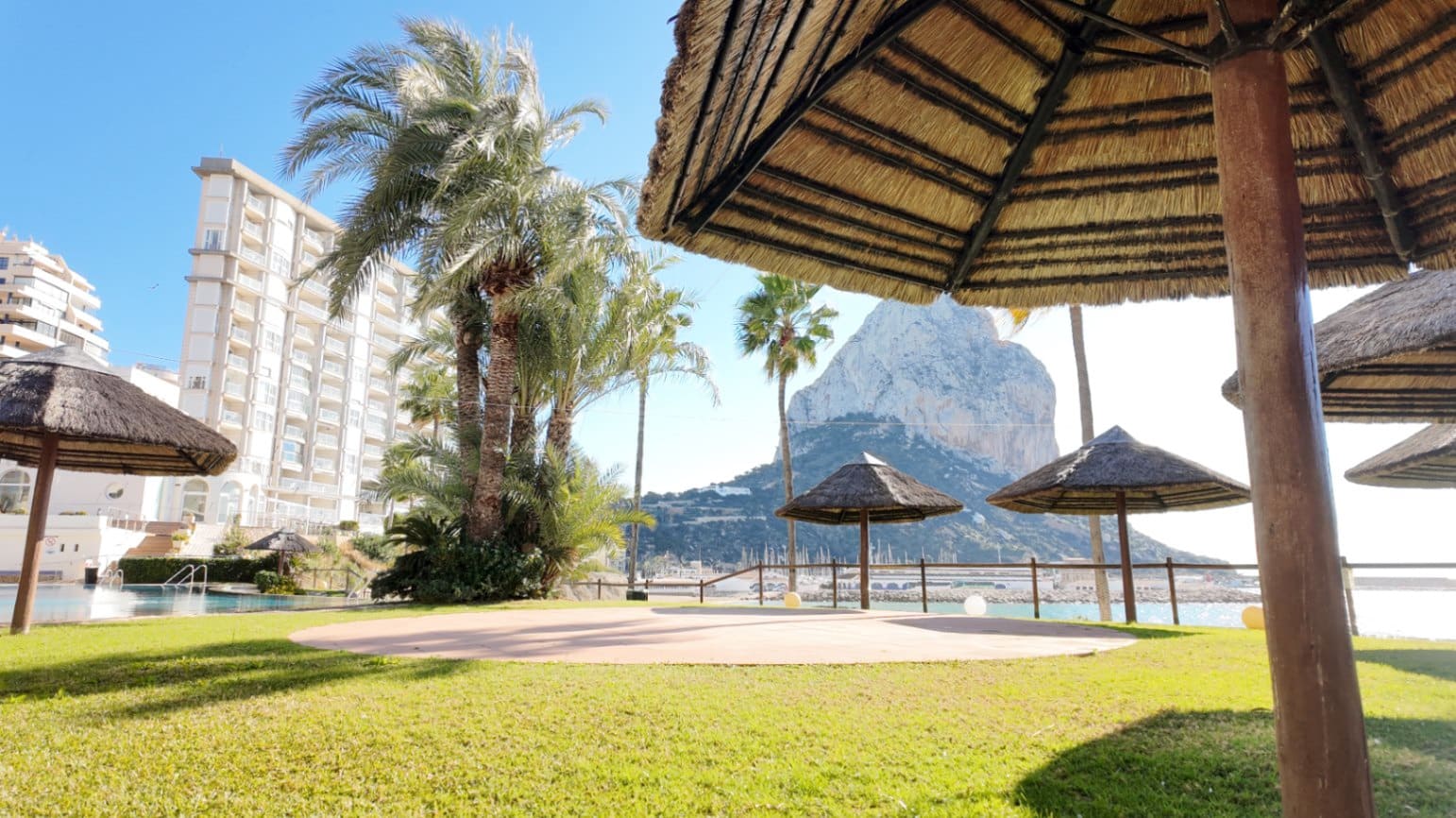 3 sovrum Lägenhet till salu i Calpe / Calp med pool garage - 1 275 000 € (Ref: 10054357)