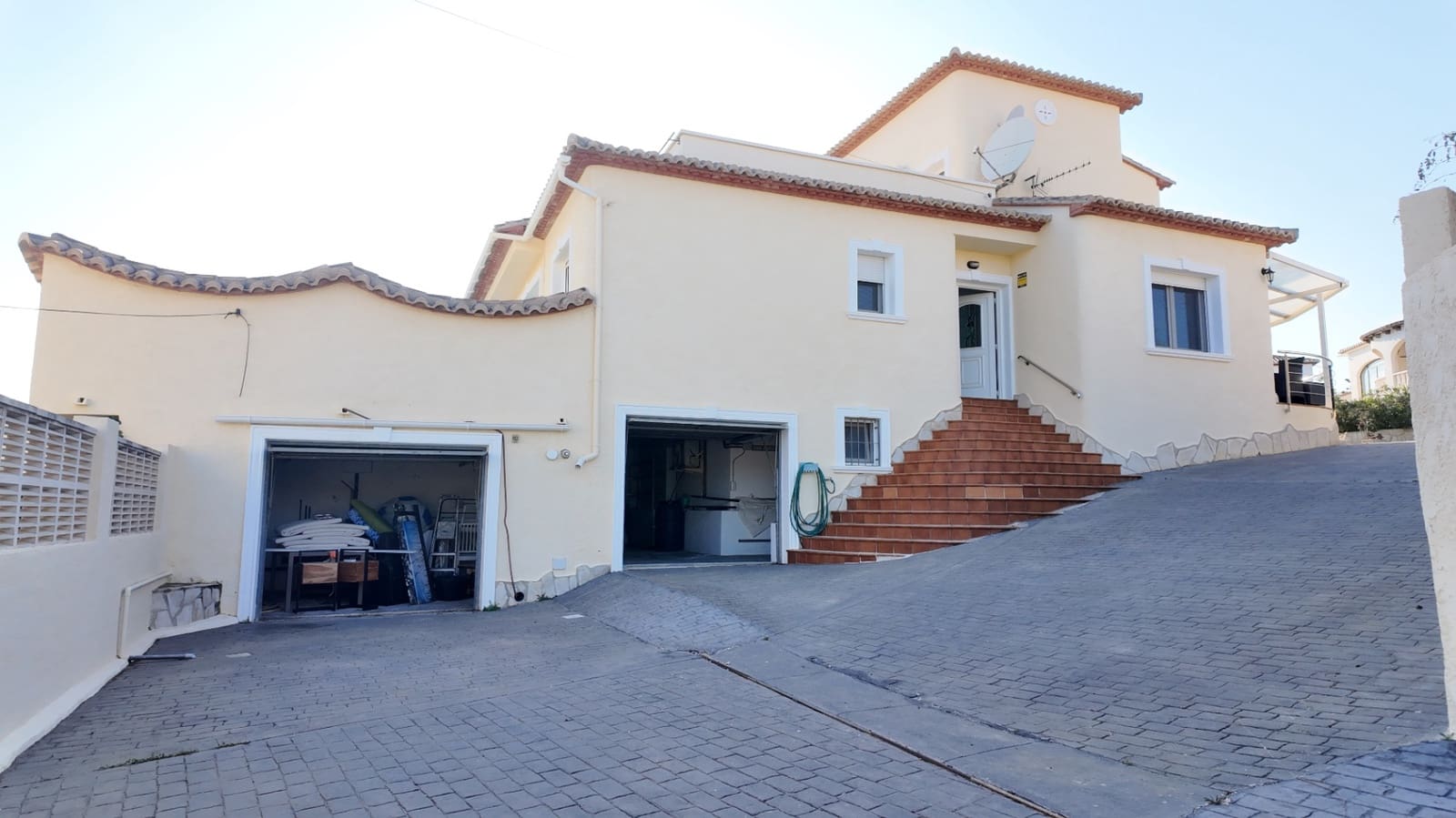 3 soveværelse Villa til salg i Calpe / Calp med swimmingpool garage - € 725.000 (Ref: 10054361)