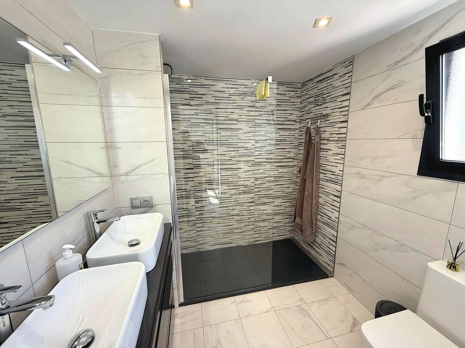 2 slaapkamer Villa te koop in Calpe / Calp met zwembad garage - € 650.000 (Ref: 10054374)