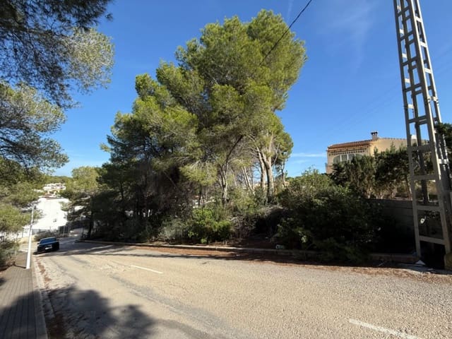 Tontti myytävänä paikassa Teulada Pueblo, Teulada-Moraira - 210 000 € (Ref: 10054384)