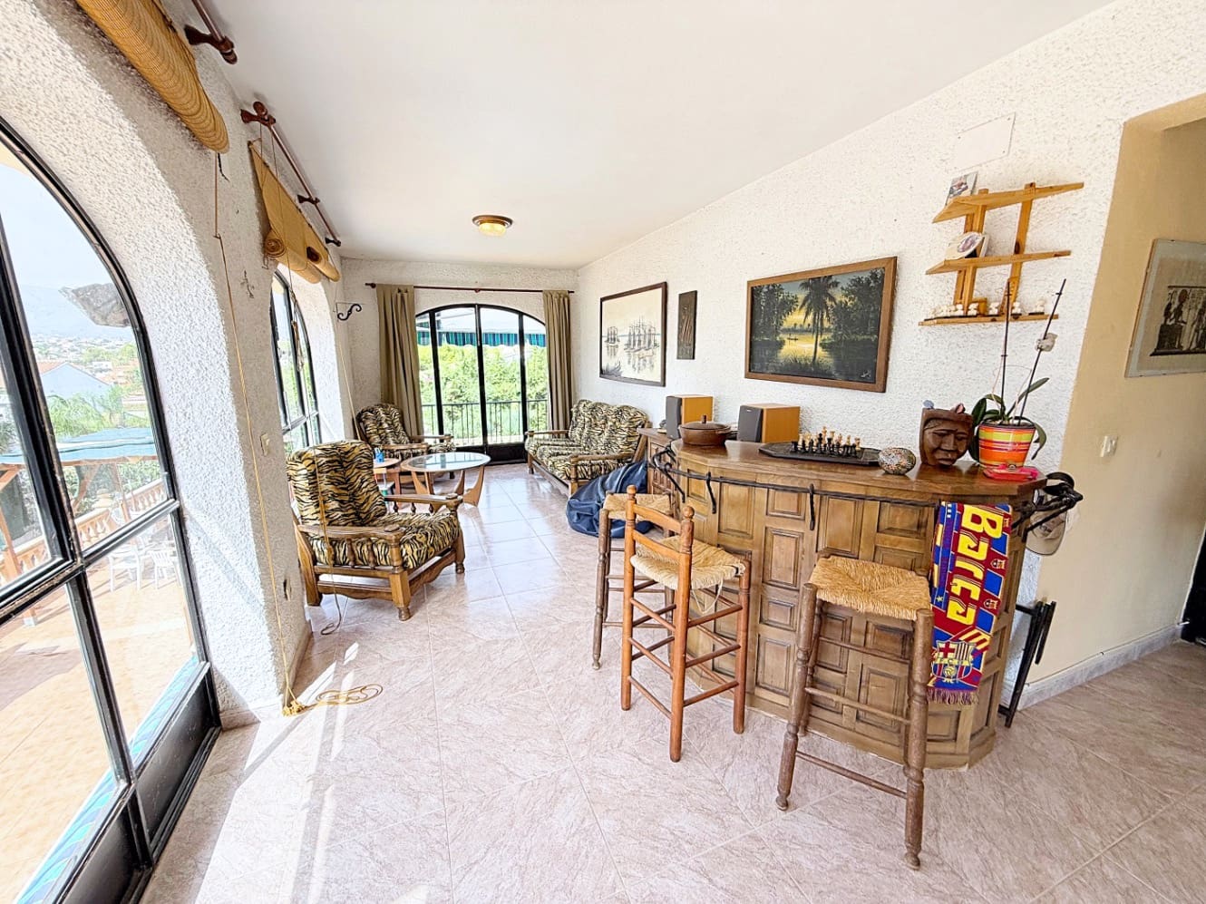 4 chambre Villa/Maison à vendre à Calpe / Calp avec piscine garage - 550 000 € (Ref: 10054396)