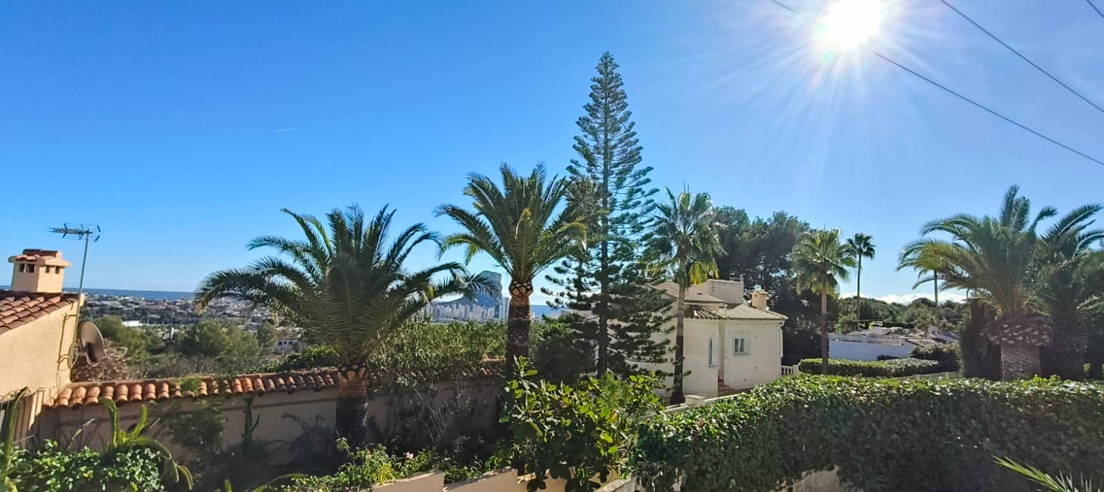 2 bedroom Villa for sale in Calpe / Calp with garage - € 360,000 (Ref: 10054398)
