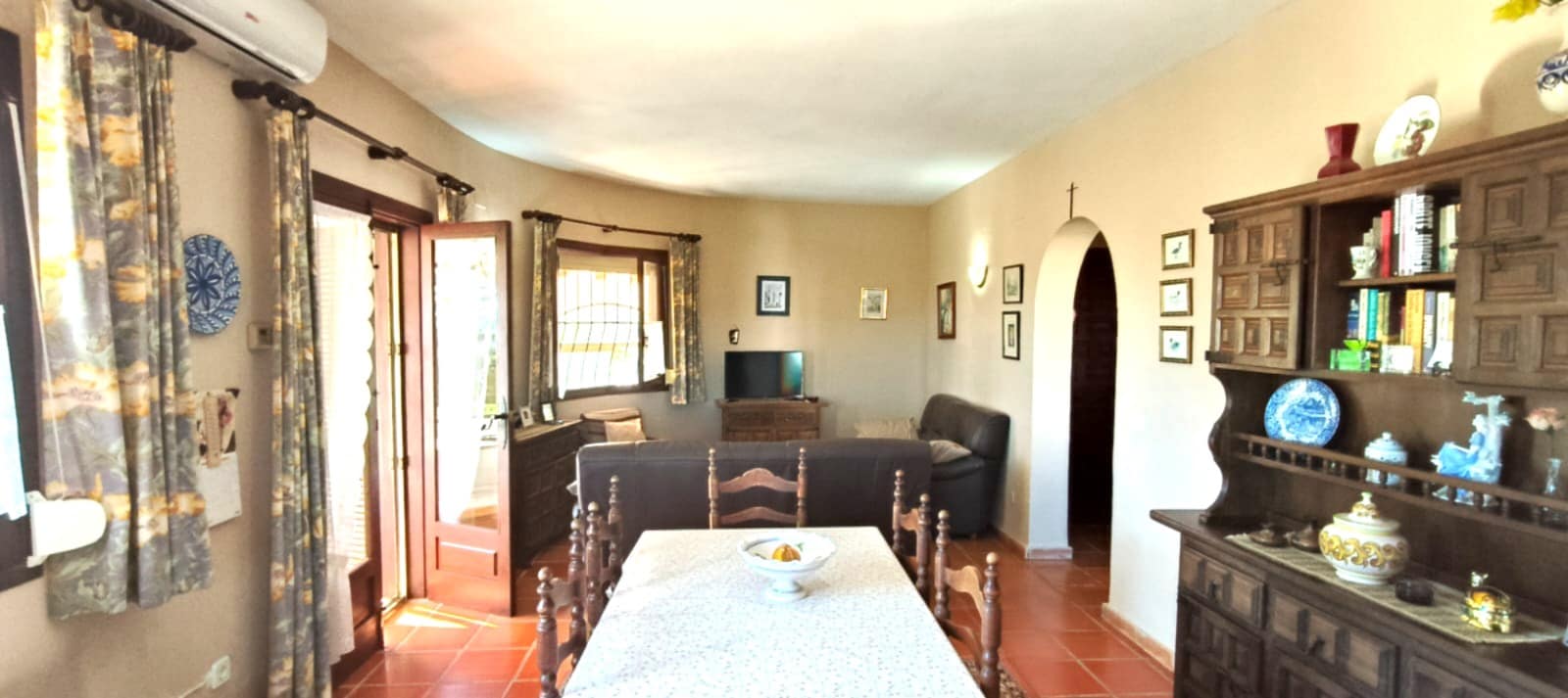 2 bedroom Villa for sale in Calpe / Calp with garage - € 360,000 (Ref: 10054398)