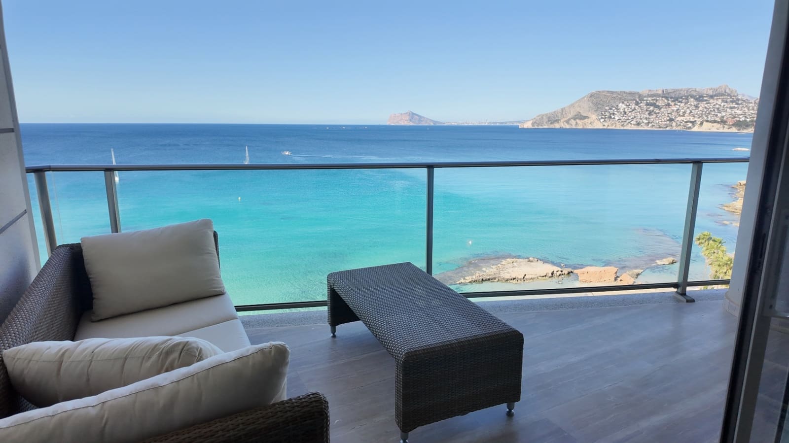 3 Zimmer Apartment zu verkaufen in Calpe / Calp mit Pool Garage - 1.275.000 € (Ref: 10102832)