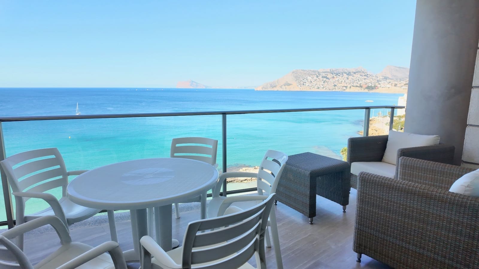 3 Zimmer Apartment zu verkaufen in Calpe / Calp mit Pool Garage - 1.275.000 € (Ref: 10102832)