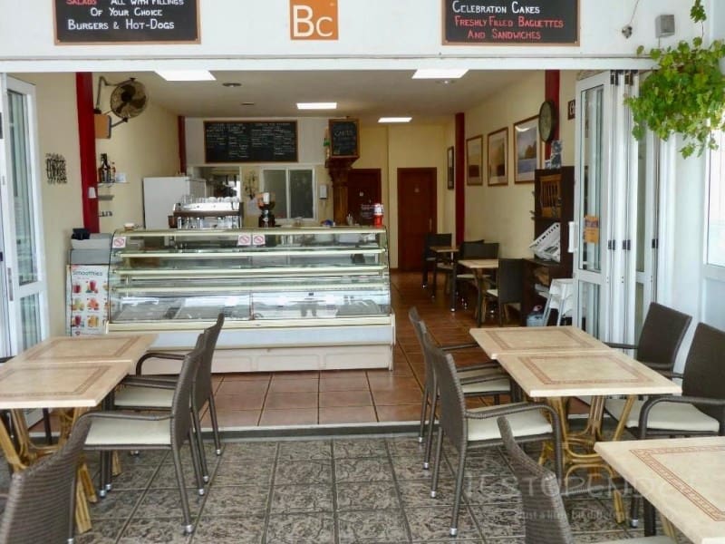 Erhverv til salg i Playa Blanca - € 75.000 (Ref: 4079107)