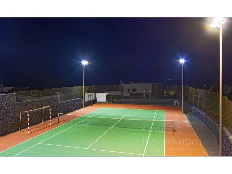 7 bedroom Villa for sale in Playa Blanca - € 2,800,000 (Ref: 6842928)