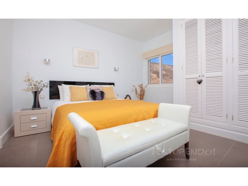 7 bedroom Villa for sale in Playa Blanca - € 2,800,000 (Ref: 6842928)