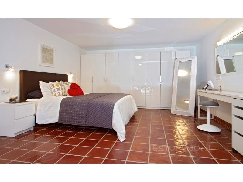 7 bedroom Villa for sale in Playa Blanca - € 2,800,000 (Ref: 6842928)