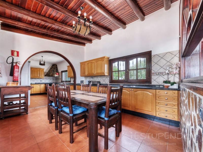 9 soveværelse Villa til salg i La Asomada med swimmingpool - € 1.200.000 (Ref: 7024297)