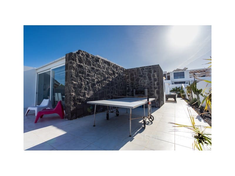 3 soveværelse Villa til salg i Playa Blanca med swimmingpool - € 580.000 (Ref: 7024299)