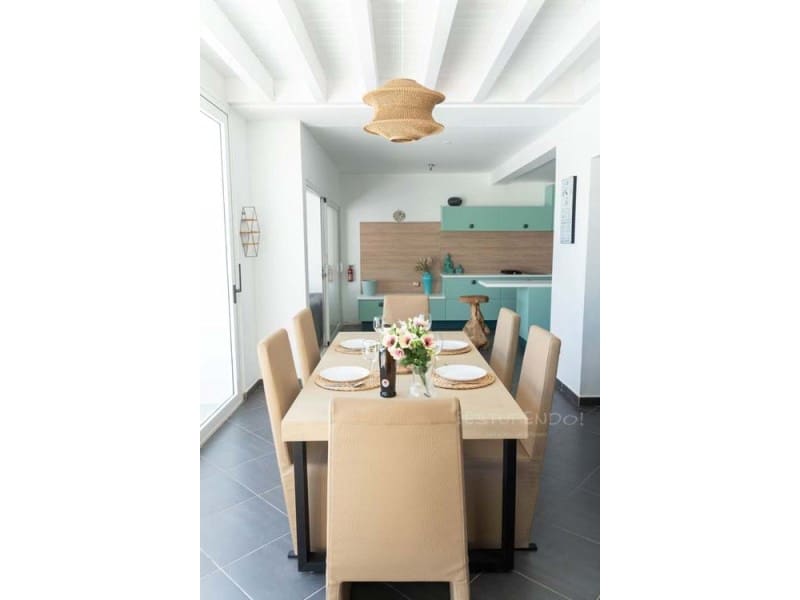 3 soveværelse Villa til salg i Playa Blanca med swimmingpool - € 580.000 (Ref: 7024299)