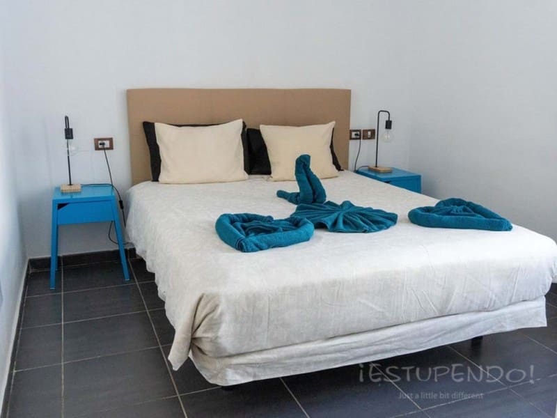 3 soveværelse Villa til salg i Playa Blanca med swimmingpool - € 580.000 (Ref: 7024299)