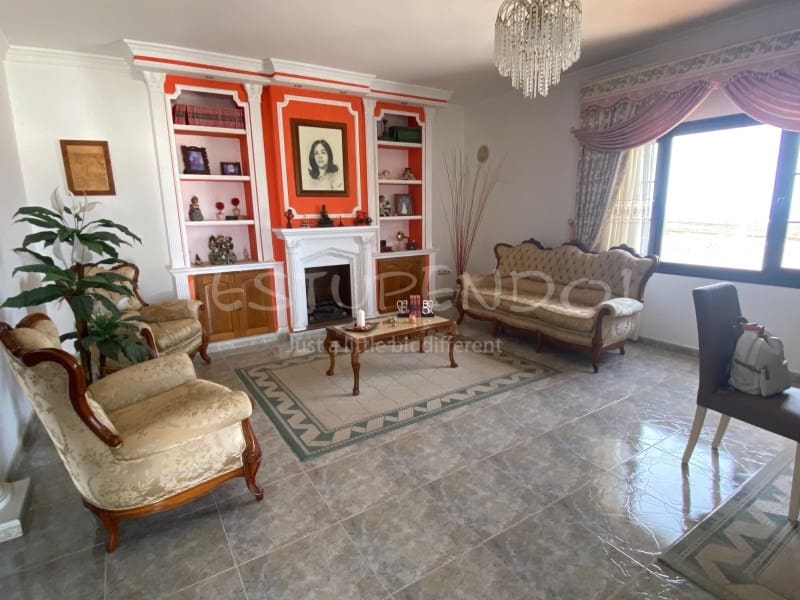 4 soveværelse Villa til salg i Tahiche - € 575.000 (Ref: 7024321)