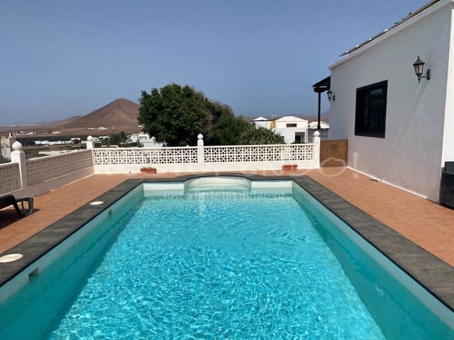 4 soveværelse Villa til salg i Tahiche, Teguise - € 575.000 (Ref: 7024321)