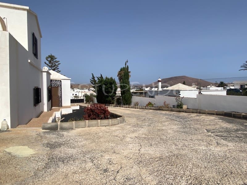 4 soveværelse Villa til salg i Tahiche - € 575.000 (Ref: 7024321)