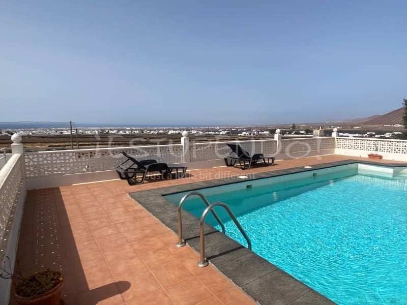 4 soveværelse Villa til salg i Tahiche - € 575.000 (Ref: 7024321)