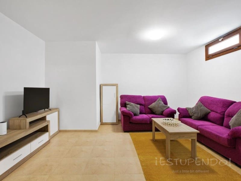 4 slaapkamer Villa te koop in Costa Teguise - € 670.000 (Ref: 7552188)