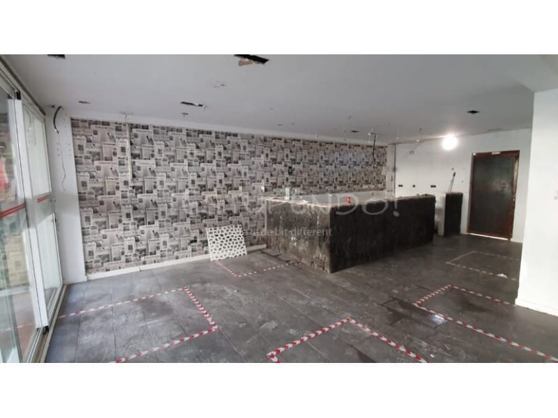 Commercieel te koop in Playa Blanca - € 210.000 (Ref: 8377878)