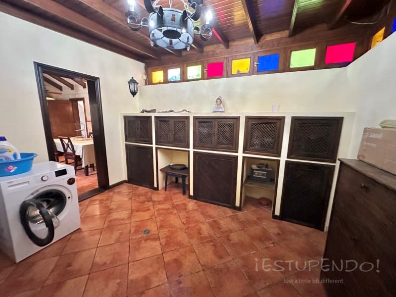 4 chambre Villa/Maison à vendre à Costa Teguise avec garage - 895 000 € (Ref: 8498985)