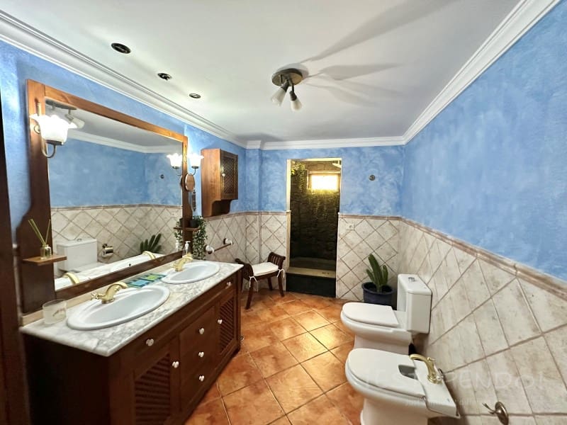 4 chambre Villa/Maison à vendre à Costa Teguise avec garage - 895 000 € (Ref: 8498985)