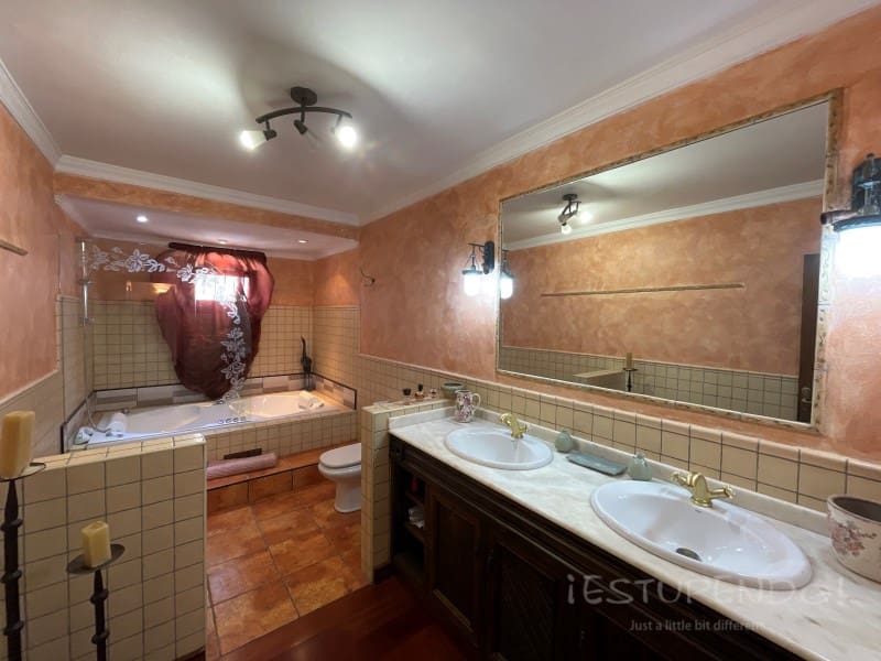 4 chambre Villa/Maison à vendre à Costa Teguise avec garage - 895 000 € (Ref: 8498985)