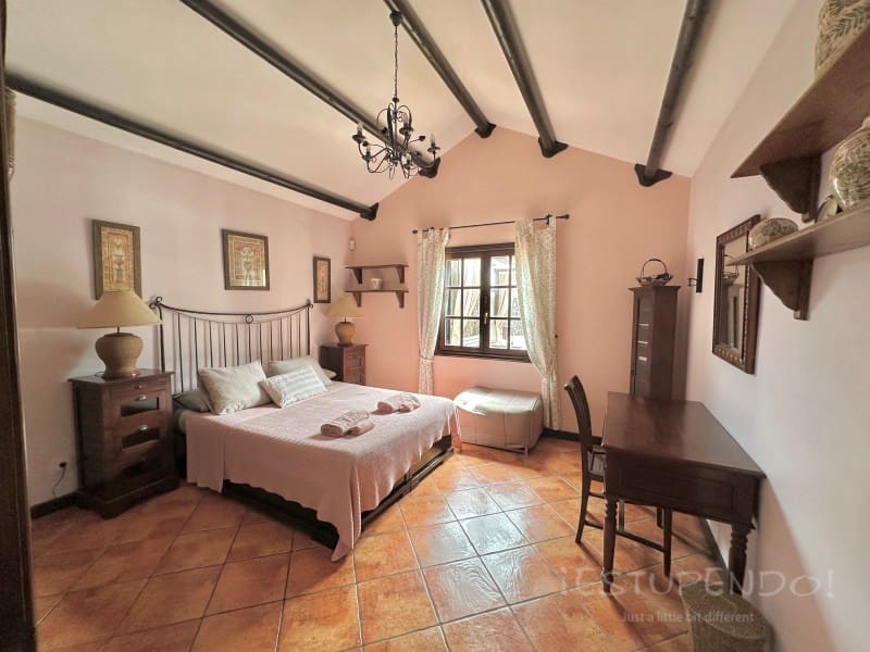 4 chambre Villa/Maison à vendre à Costa Teguise avec garage - 895 000 € (Ref: 8498985)