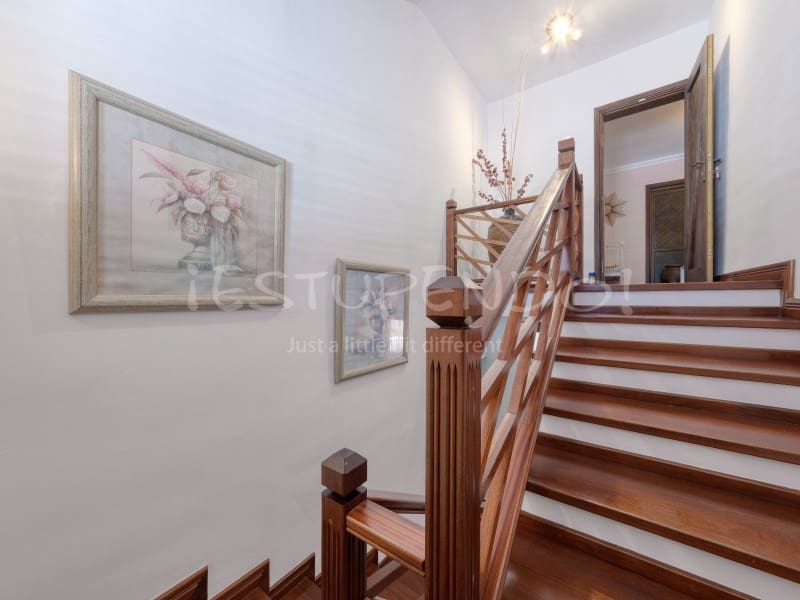 4 bedroom Villa for sale in Costa Teguise with garage - € 895,000 (Ref: 8498985)