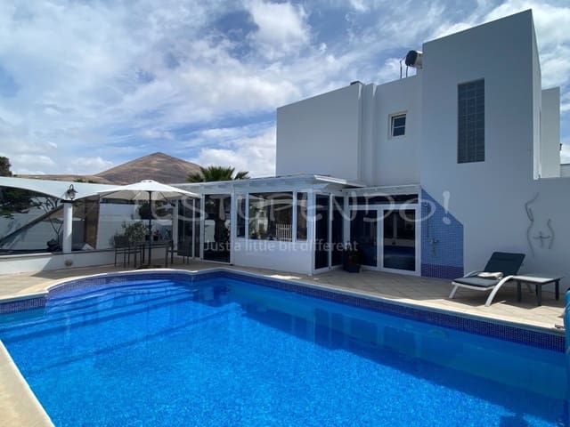 5 soverom Villa til salgs i Tías - € 830 000 (Ref: 8960362)