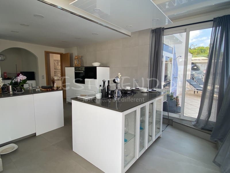 5 soveværelse Villa til salg i Tias - € 830.000 (Ref: 8960362)