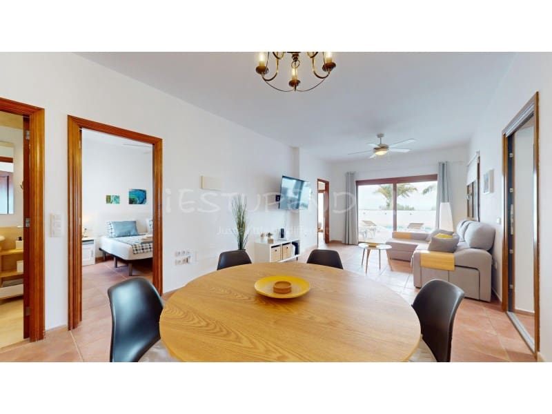 3 soveværelse Villa til salg i Playa Blanca med garage - € 549.000 (Ref: 9161224)