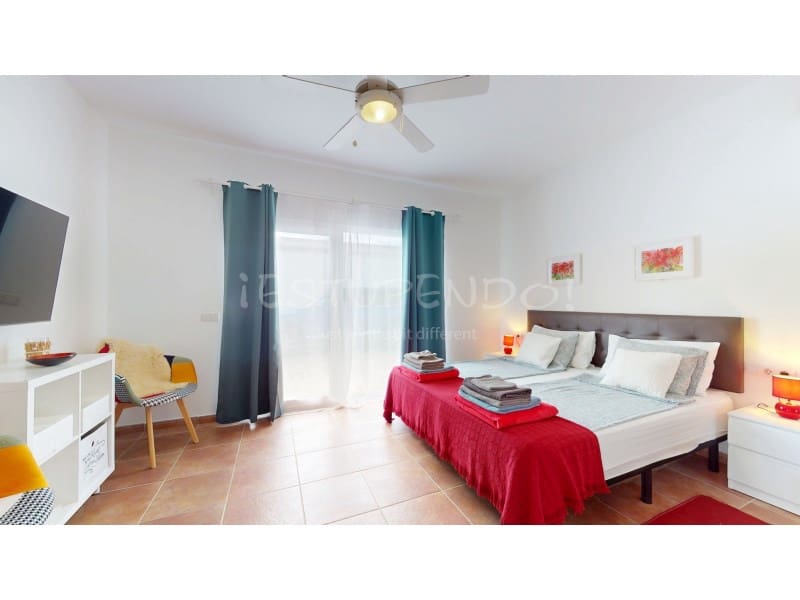 3 soveværelse Villa til salg i Playa Blanca med garage - € 549.000 (Ref: 9161224)