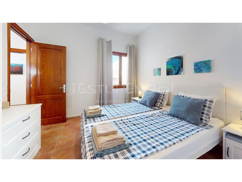 3 soveværelse Villa til salg i Playa Blanca med garage - € 549.000 (Ref: 9161224)