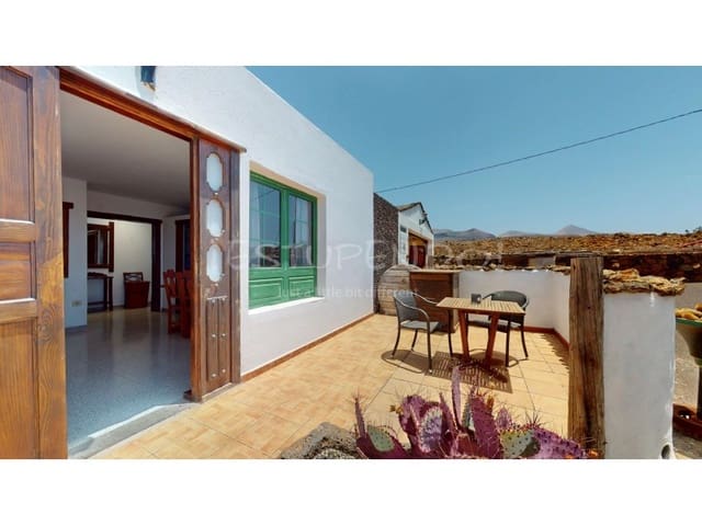 3 chambre Villa/Maison à vendre à Las Brenas, Yaiza avec garage - 990 000 € (Ref: 9176641)