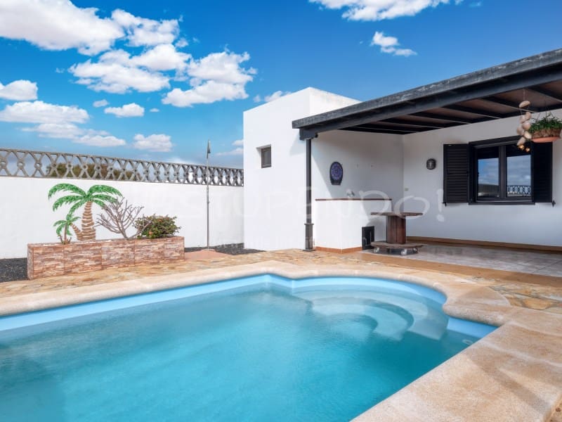 4 slaapkamer Villa te koop in Masdache - € 690.000 (Ref: 9344662)