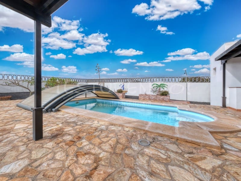 4 slaapkamer Villa te koop in Masdache - € 690.000 (Ref: 9344662)