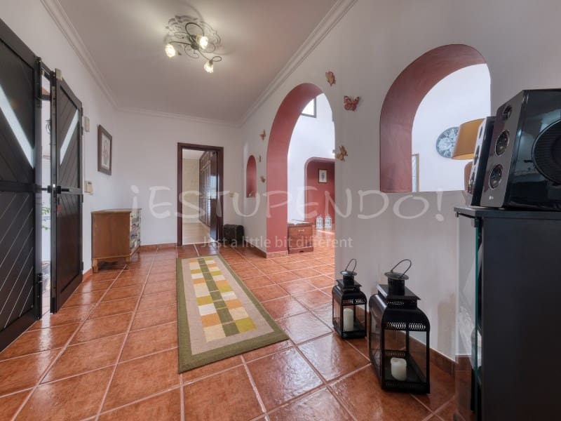 4 slaapkamer Villa te koop in Masdache - € 690.000 (Ref: 9344662)