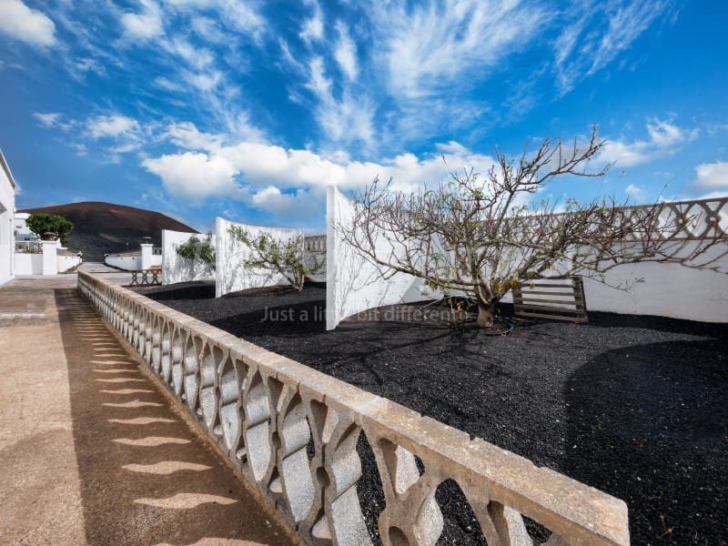 4 slaapkamer Villa te koop in Masdache - € 690.000 (Ref: 9344662)