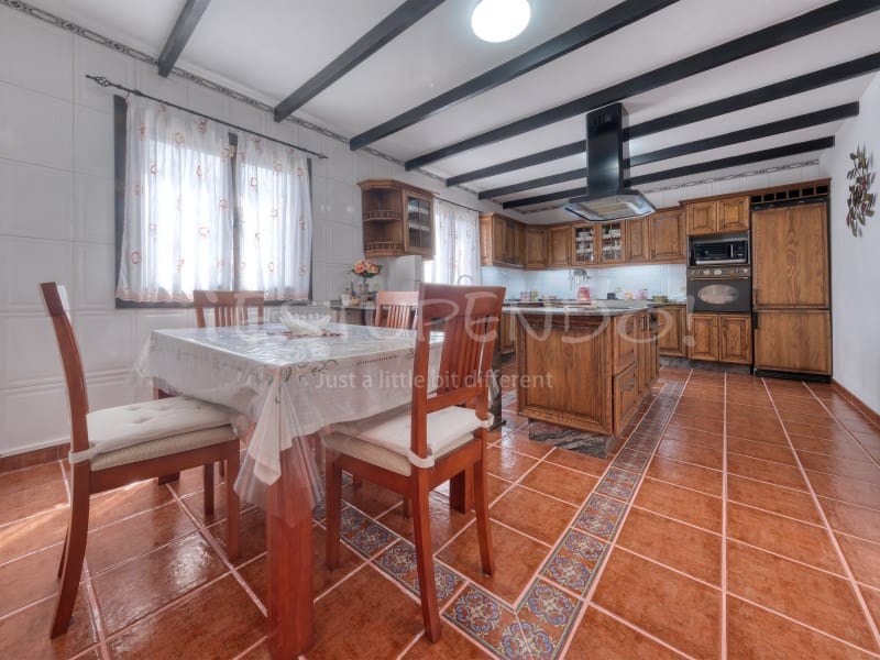 4 slaapkamer Villa te koop in Masdache - € 690.000 (Ref: 9344662)