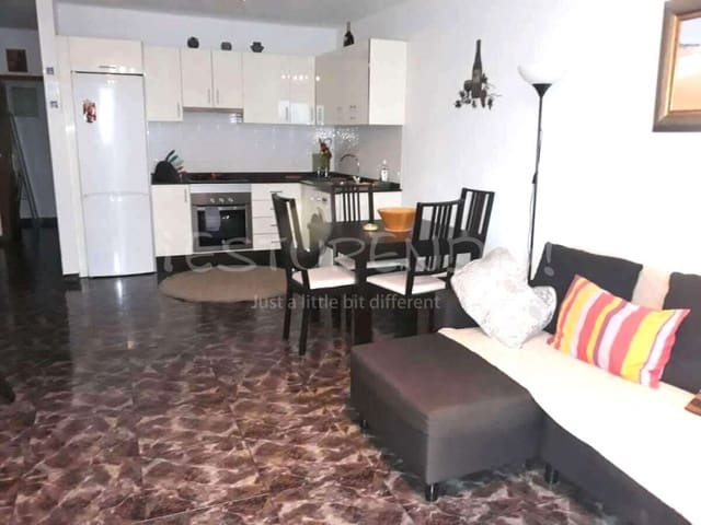 2 chambre Appartement à vendre à Puerto del Carmen, Tías - 325 000 € (Ref: 9446645)