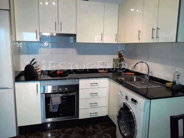 2 chambre Appartement à vendre à Puerto del Carmen, Tías - 325 000 € (Ref: 9446645)