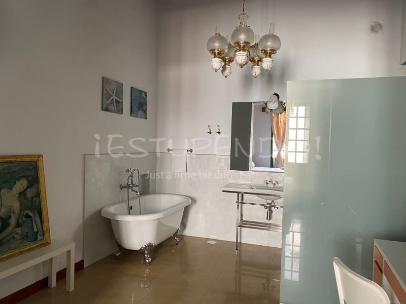 6 soveværelse Byhus til salg i Haria - € 798.000 (Ref: 9481161)